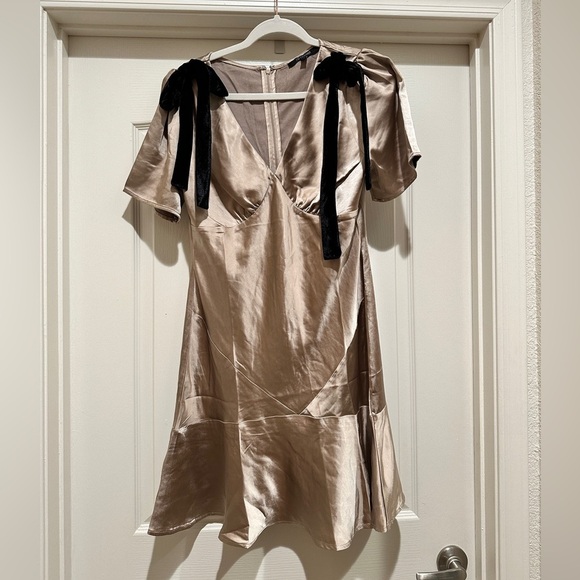 19 Cooper Velvet Bow Trim Satin Dress - Picture 3 of 5